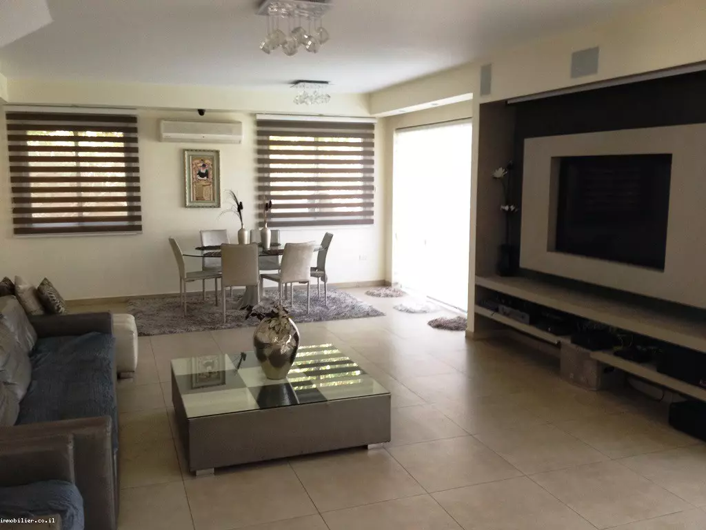 Villa 6 rooms Eilat Ganim beth 288-IBL-288