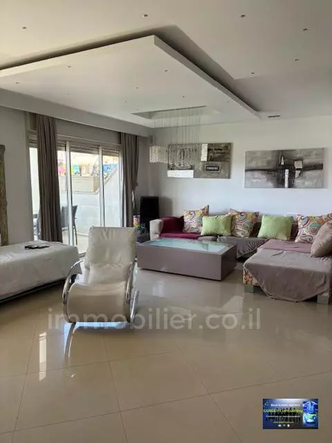 Apartment 4 rooms Eilat Hotels district 288-IBL-395