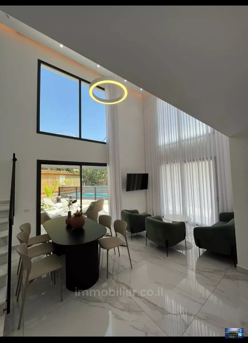 Cottage 5 Rooms Eilat Tsofit Tahtit 288-IBL-485