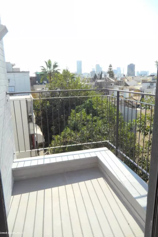 Duplex 3 rooms Tel Aviv tel aviv north 291-IBL-535