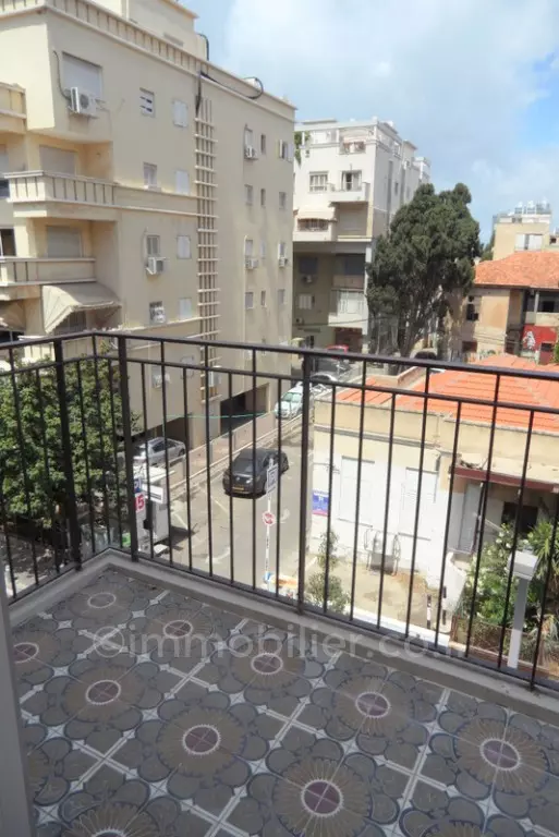 Apartment 3 rooms Tel Aviv Rothshild 291-IBL-614