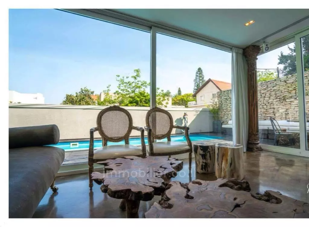 Villa 5 Rooms Tel Aviv tel aviv north 291-IBL-634