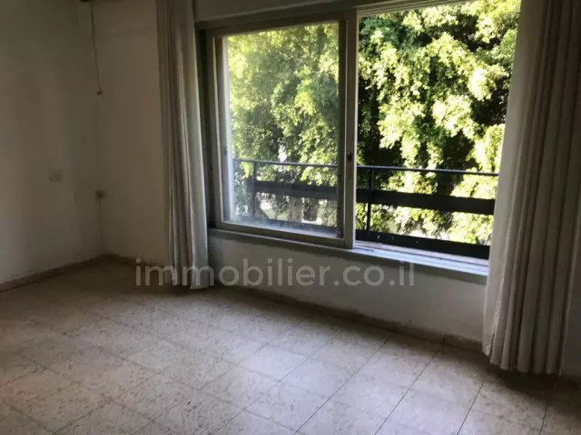 Sale Apartment Tel Aviv