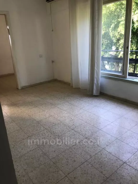 Apartment 2 rooms Tel Aviv tel aviv north 291-IBL-692