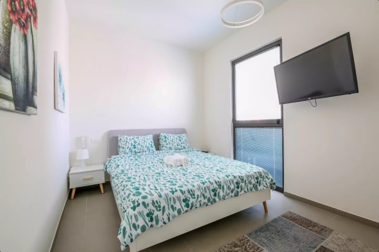 Apartment 3 Rooms Tel Aviv quarter of the sea 291-IBL-715