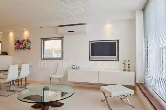 Sale Apartment Tel Aviv