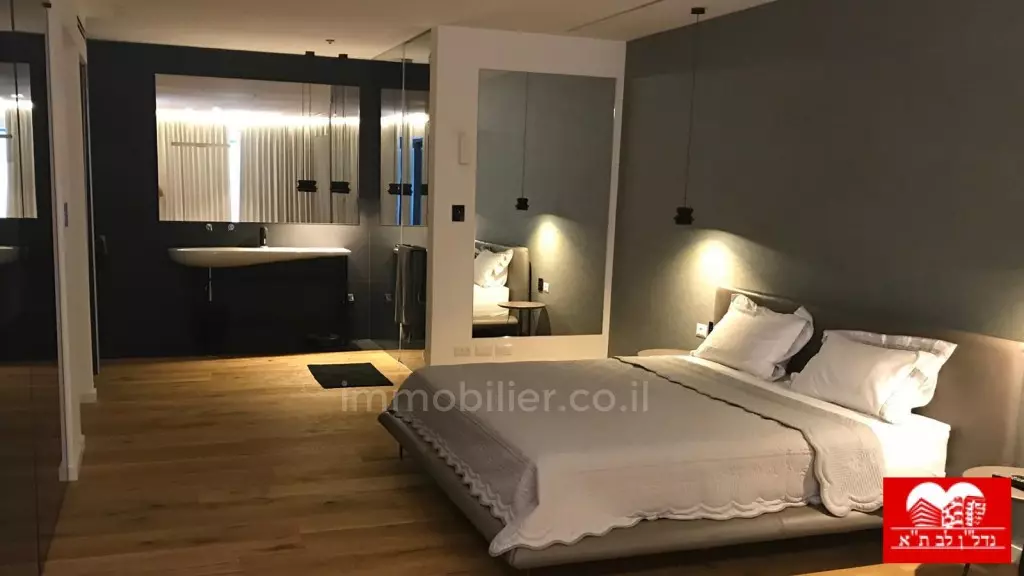 Apartment 4 rooms Tel Aviv Bavli 291-IBL-758