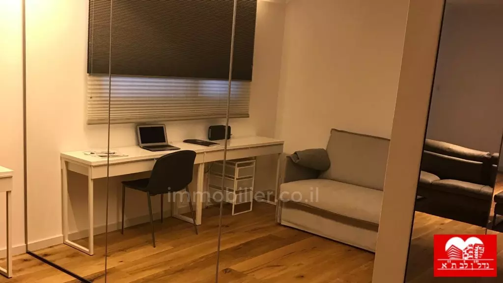 Apartment 4 rooms Tel Aviv Bavli 291-IBL-758