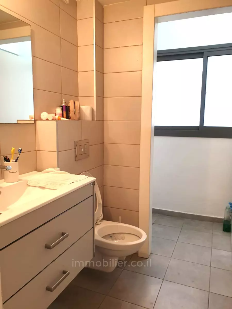 Apartment 3 Rooms Ramat Gan Ramat gan 291-IBL-793