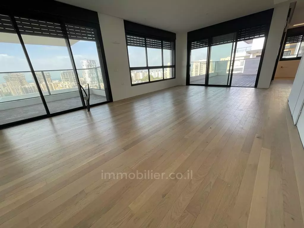 Apartment 5 Rooms Tel Aviv Ramat Aviv 291-IBL-803