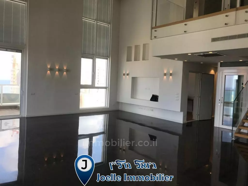 Duplex 5 rooms Netanya Ir Yamim 316-IBL-1229