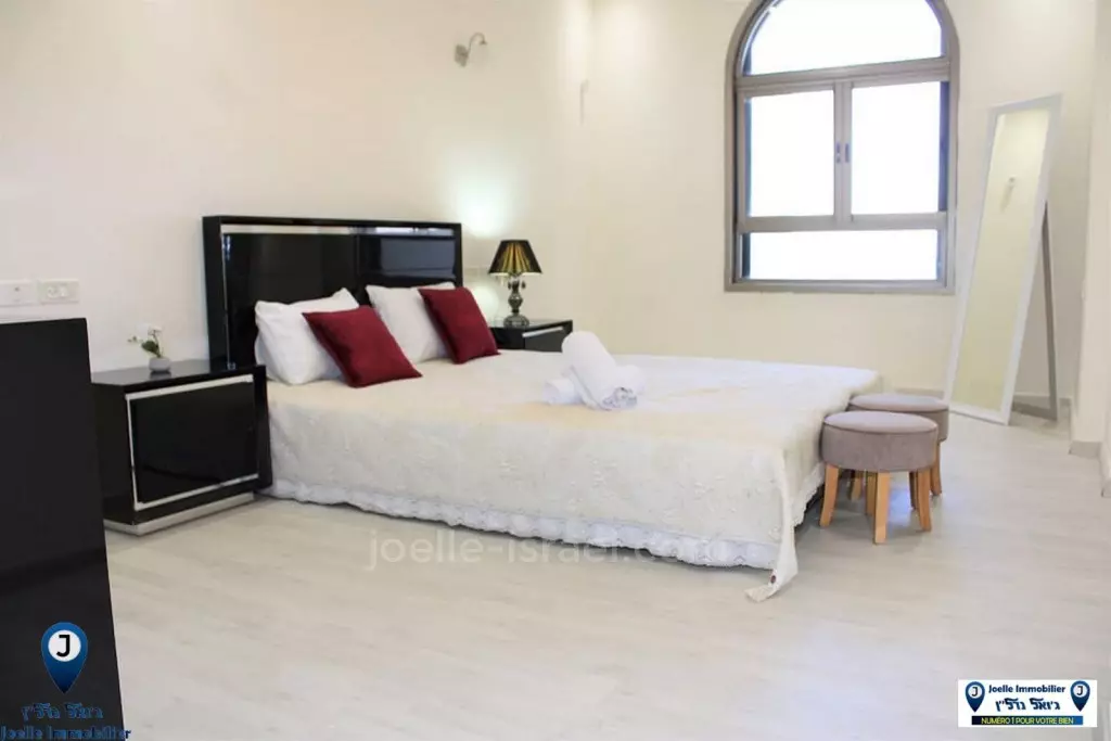 Villa 4.5 rooms Netanya Nat 600 316-IBL-1314