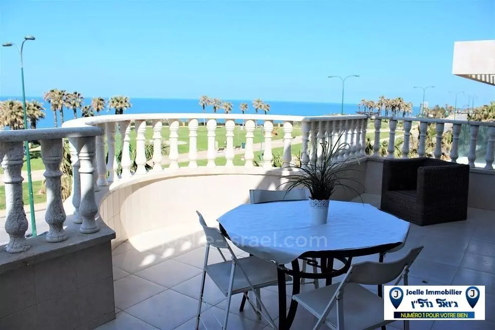 Villa 5 rooms Netanya Nat 600 316-IBL-1415