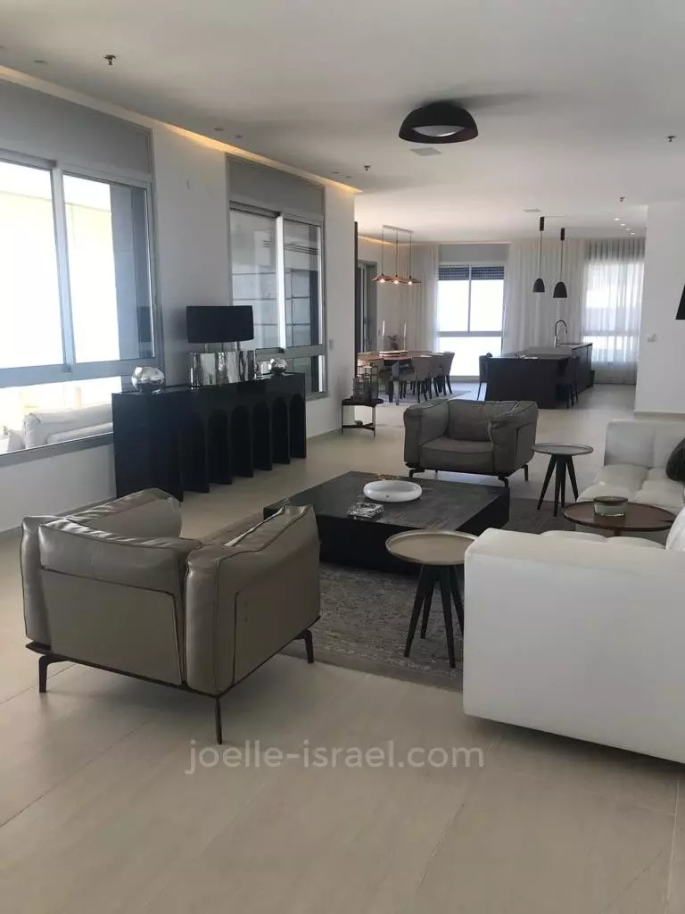 Penthouse 6 rooms Netanya Nat 600 316-IBL-1437