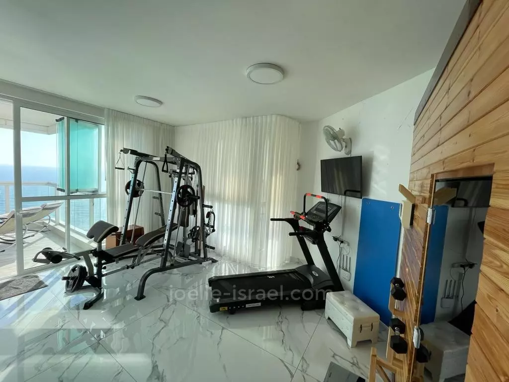 Penthouse 6 rooms Netanya Kikar 316-IBL-1441