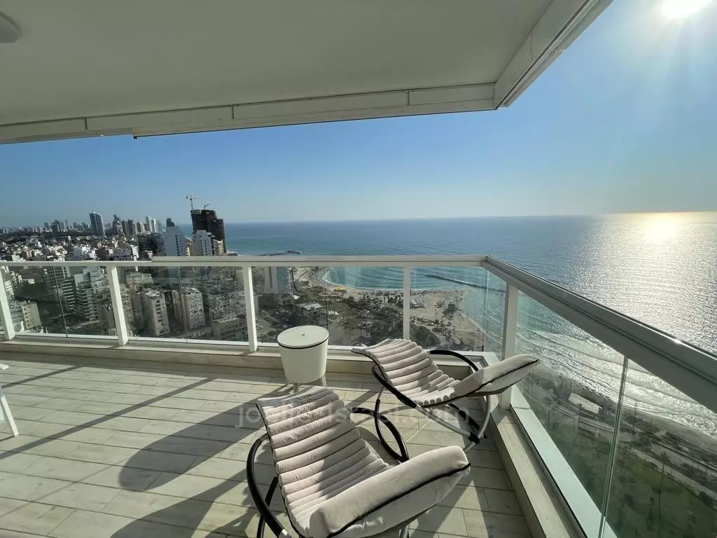 Penthouse 6 rooms Netanya Kikar 316-IBL-1441