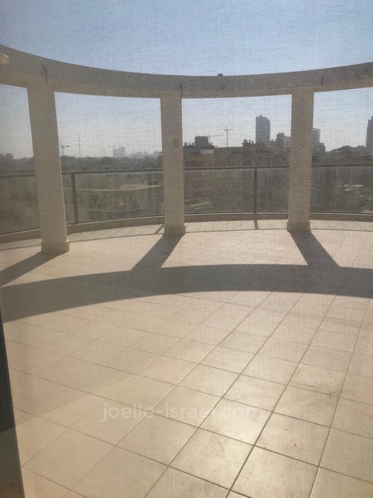 Penthouse 8 Rooms Netanya City center 316-IBL-1467