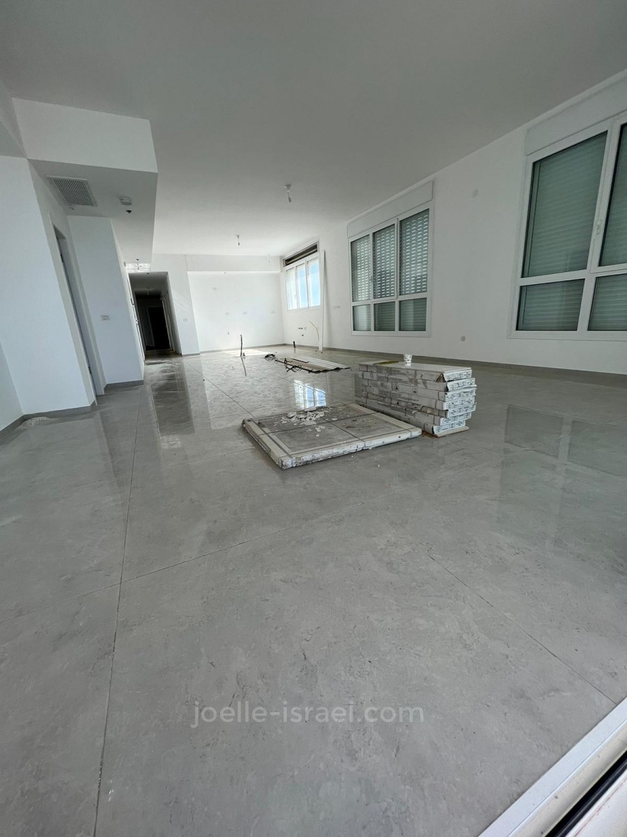 Apartment 5 Rooms Netanya City center 316-IBL-1506