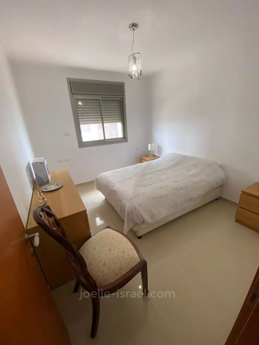 Apartment 5 rooms Netanya Nat 600 316-IBL-1514