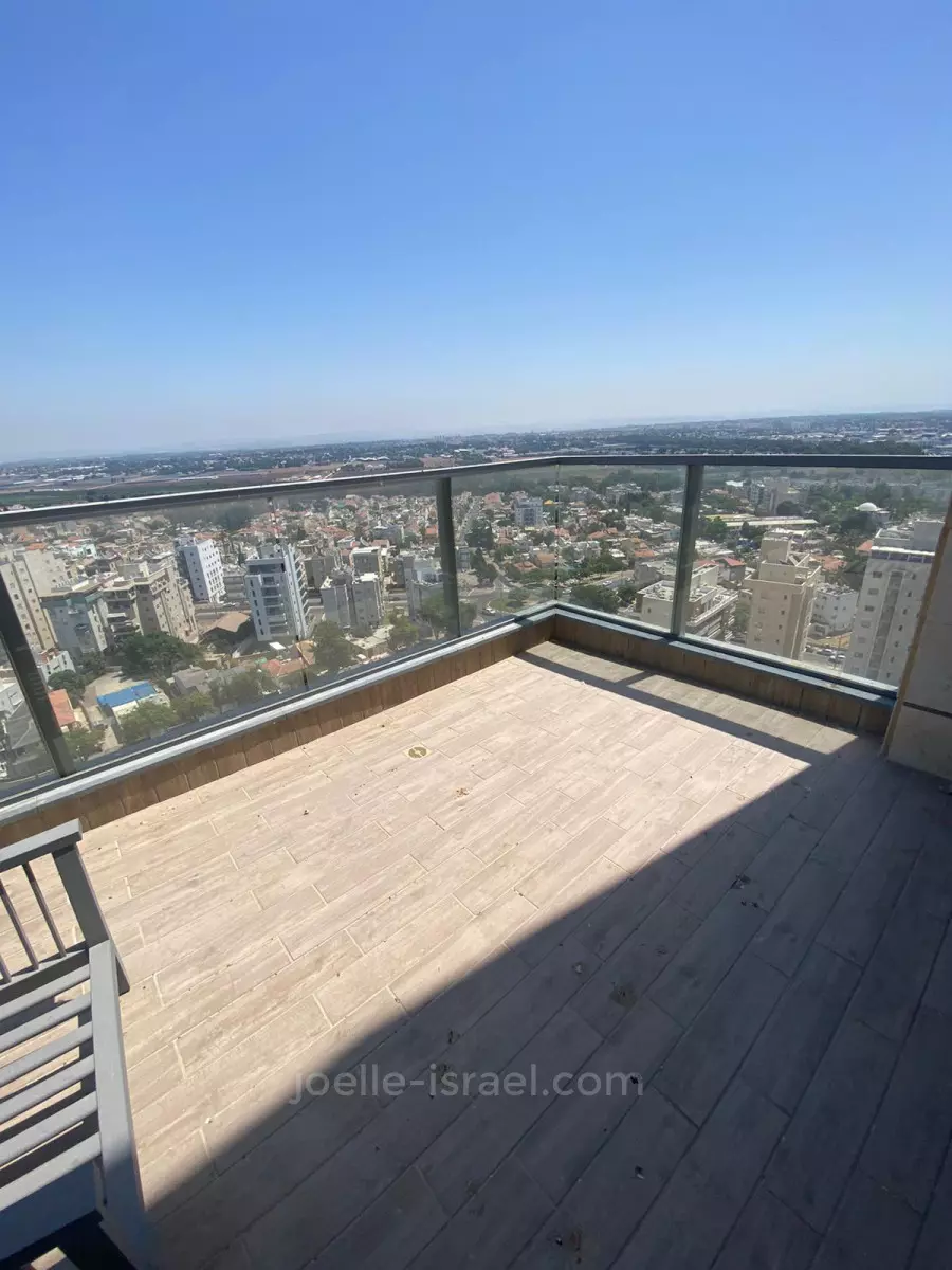 Apartment 4 rooms Netanya City center 316-IBL-1549