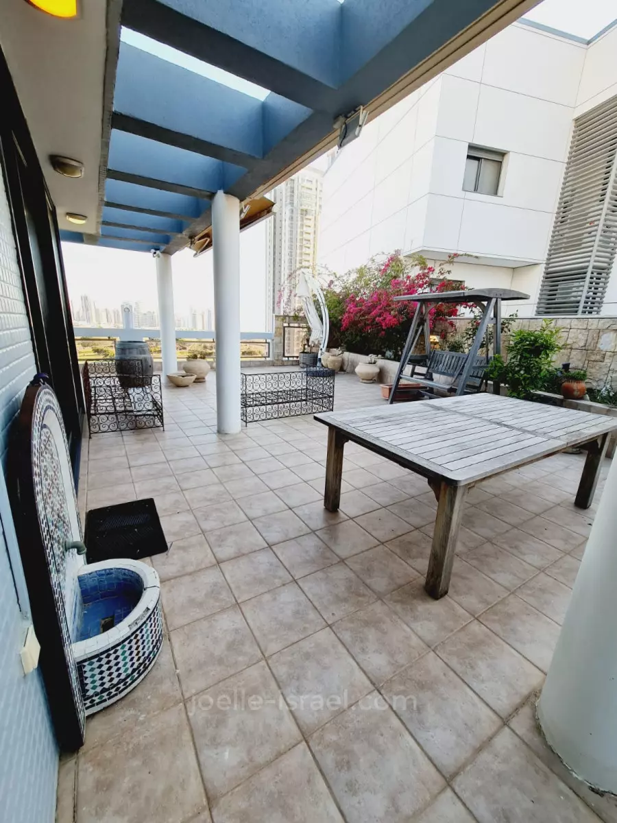 Penthouse 6 rooms Netanya Habrigat Ayehudit 316-IBL-1587