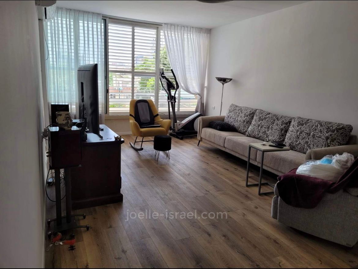 Apartment 3 Rooms Netanya City center 316-IBL-1595