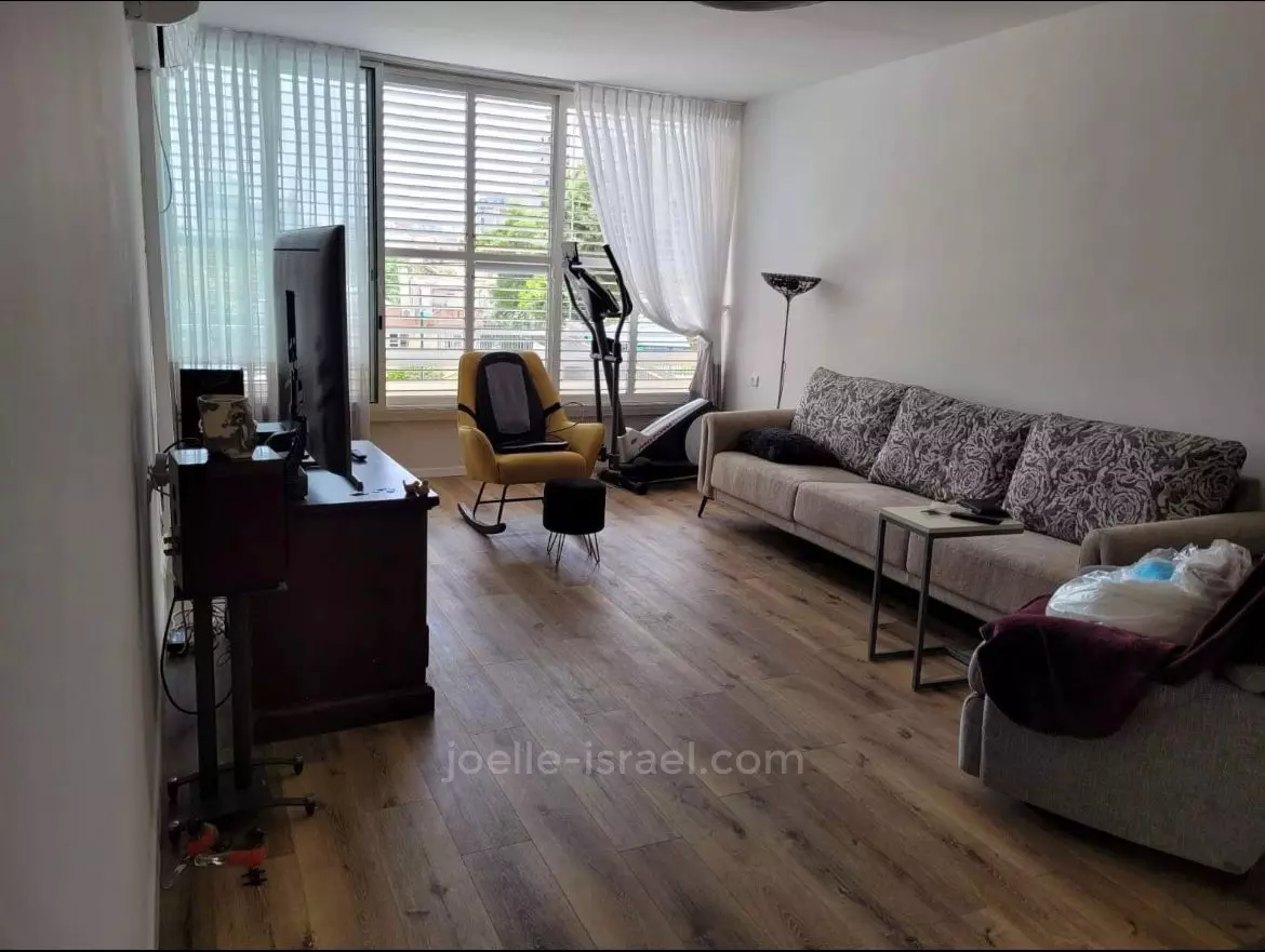 Apartment 3 rooms Netanya City center 316-IBL-1595