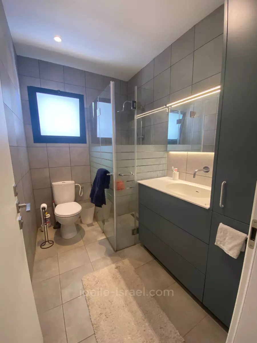 Villa 5 rooms Netanya City center 316-IBL-1596