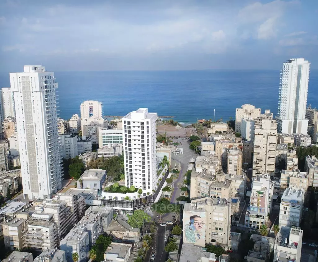 Apartment 4 rooms Netanya Kikar 316-IBL-1599