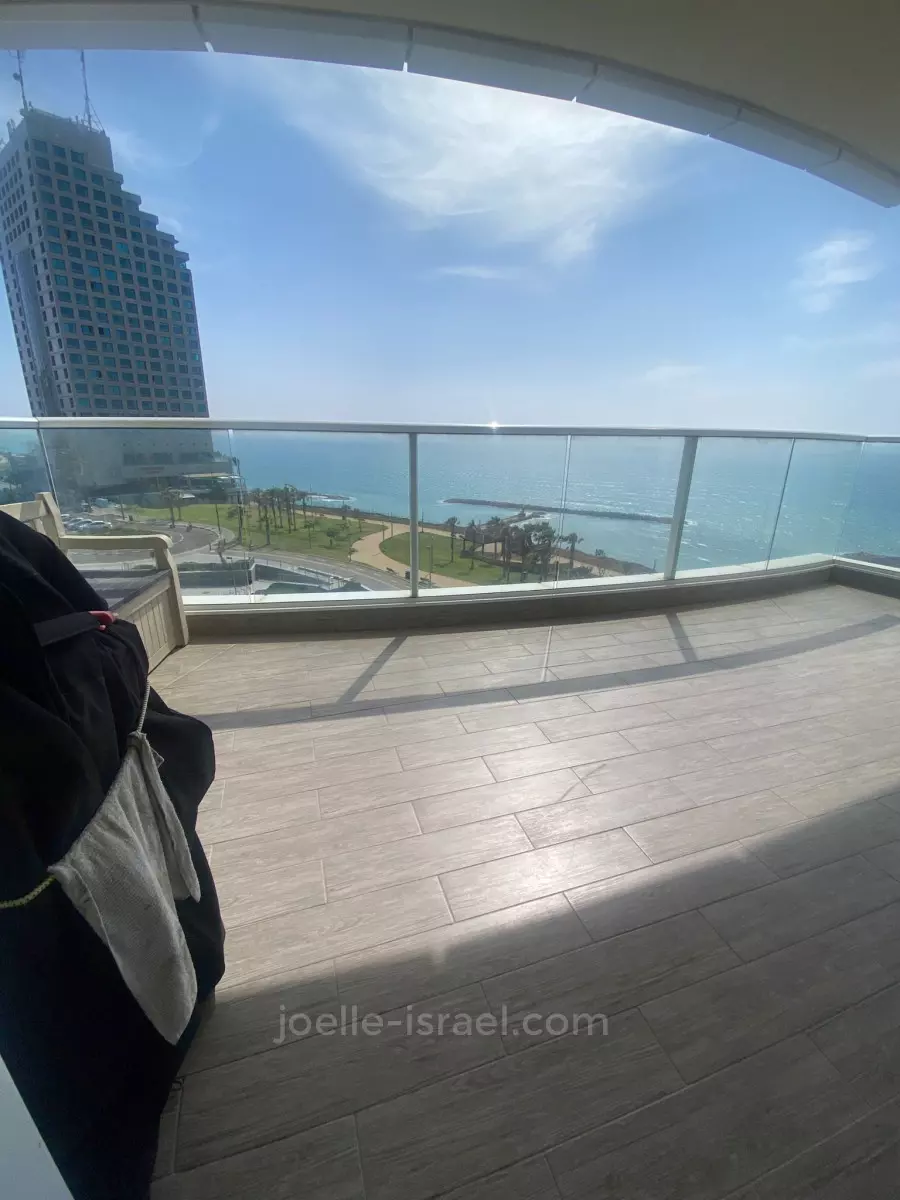 Apartment 4 rooms Netanya Nat 600 316-IBL-1601