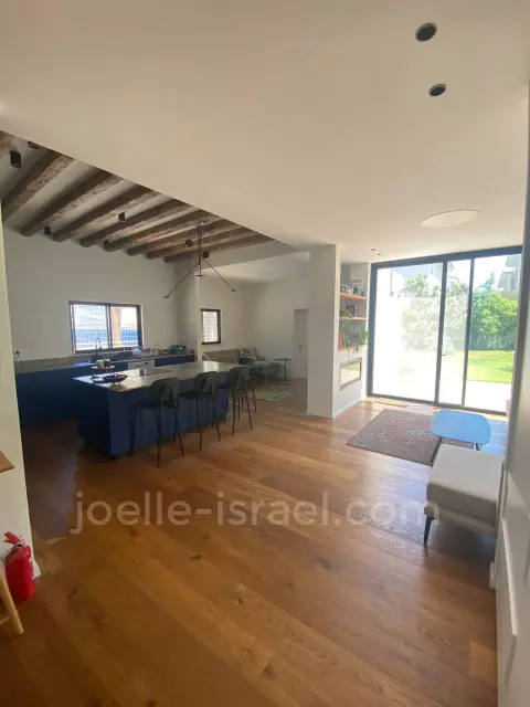 Rent Apartment Netanya