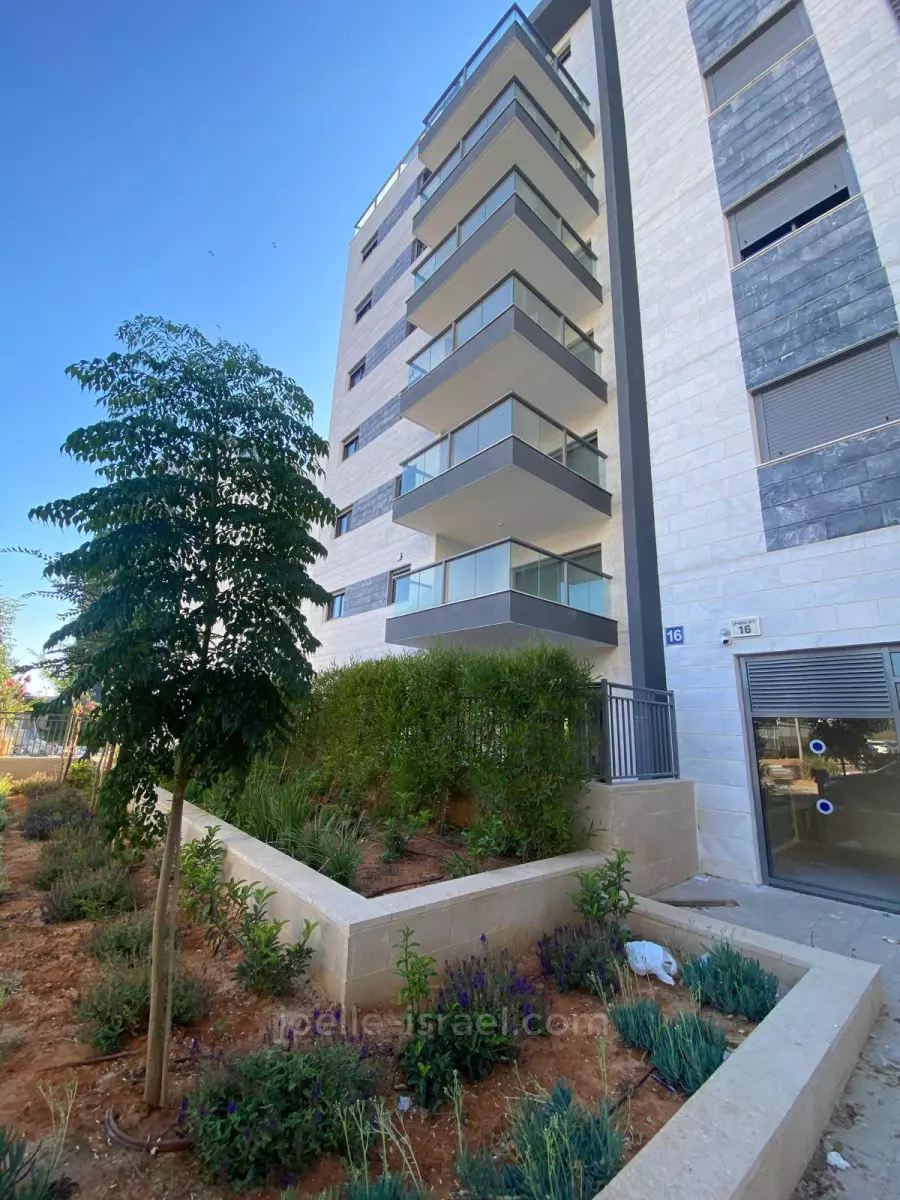 Apartment 5 rooms Netanya Kiriat Hasharon 316-IBL-1612