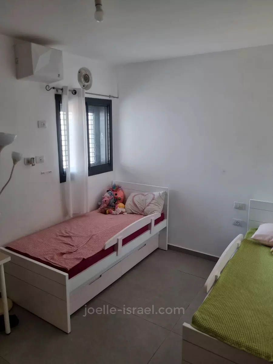 Ground floor 5 rooms Netanya Agamim 316-IBL-1623