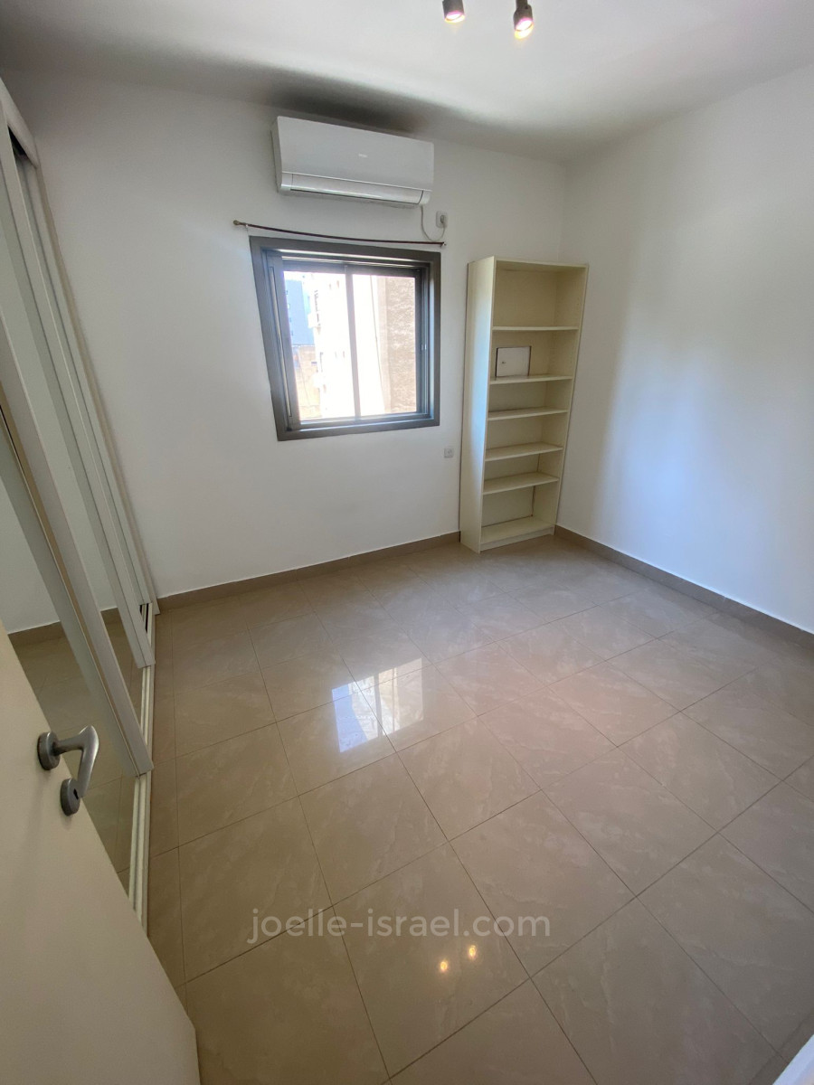 Apartment 4 Rooms Netanya City center 316-IBL-1628