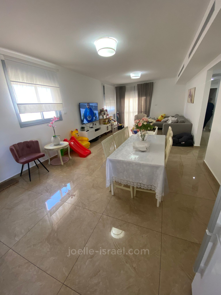 Apartment 5 Rooms Netanya City center 316-IBL-1638