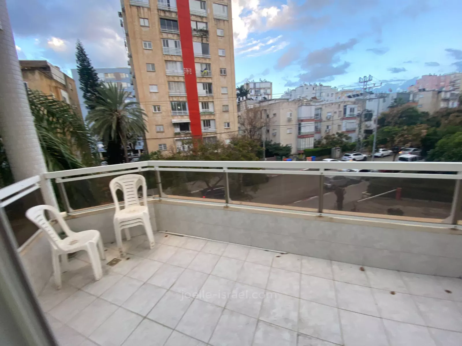 Apartment 4.5 rooms Netanya Kikar 316-IBL-1643