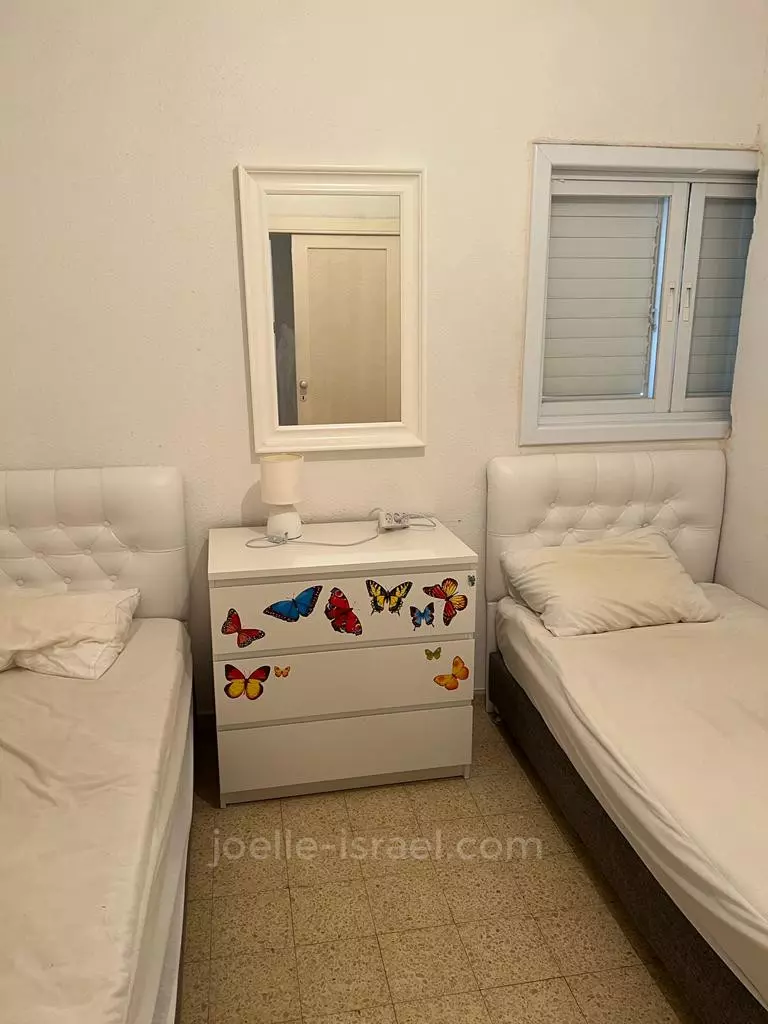 Apartment 4 rooms Netanya Kikar 316-IBL-1662