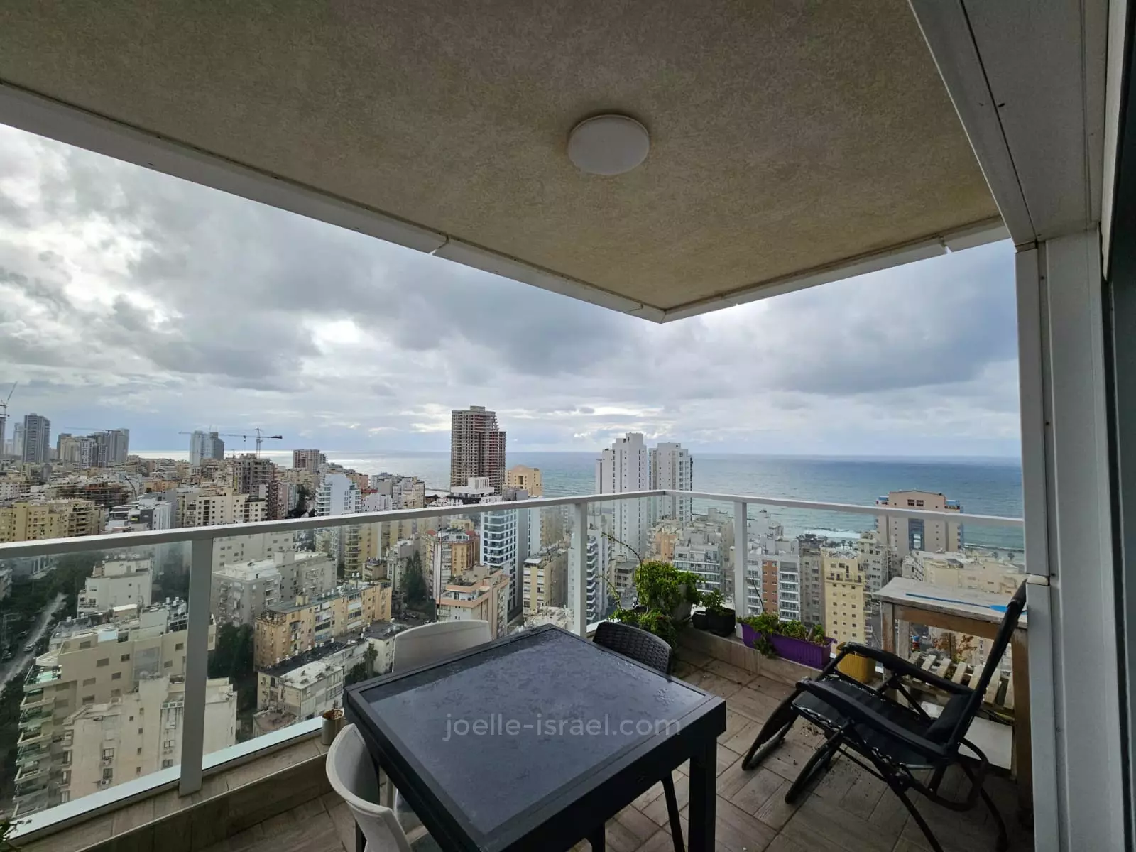 Apartment 3 rooms Netanya Kikar 316-IBL-1664