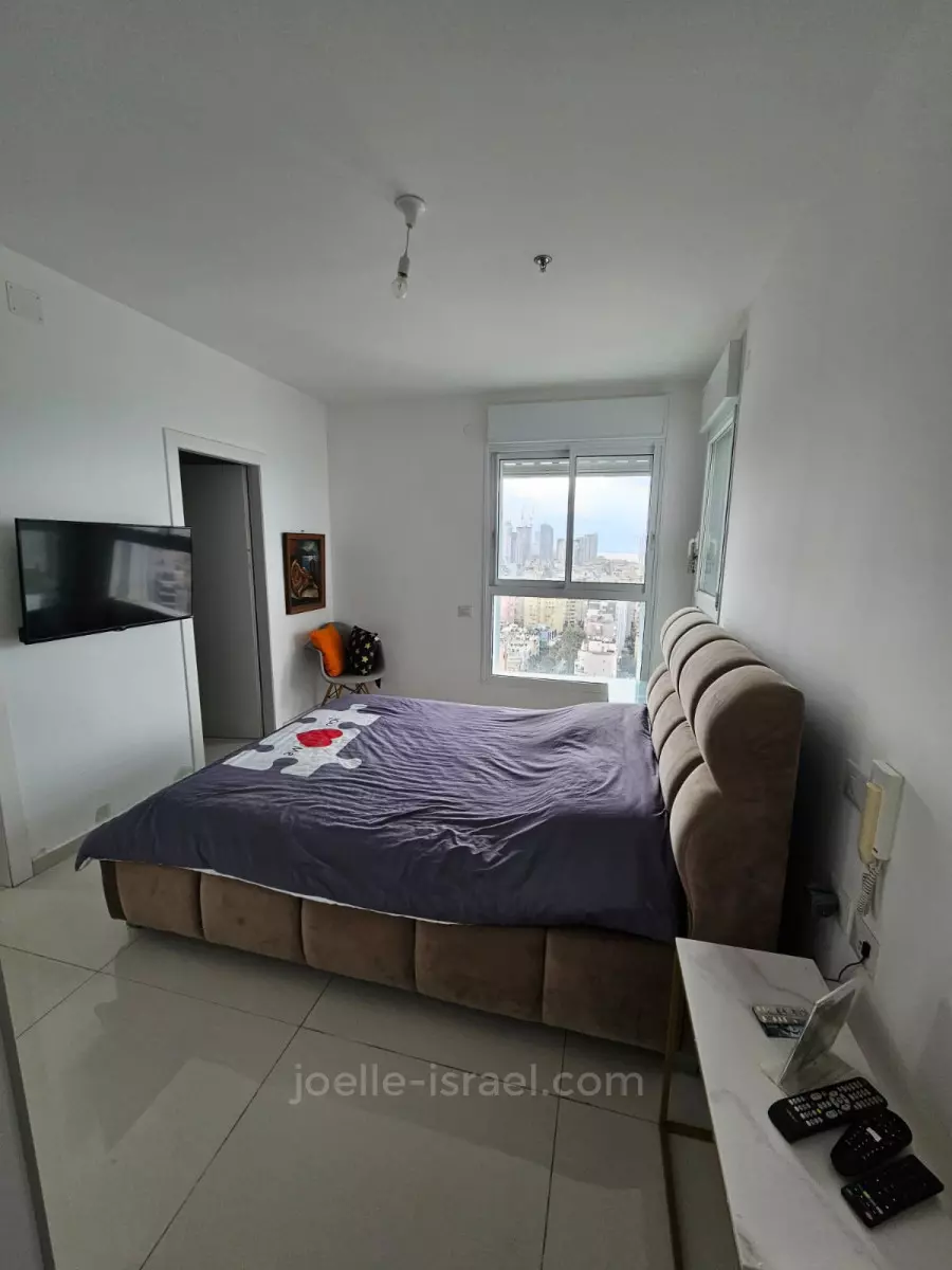 Apartment 3 rooms Netanya Kikar 316-IBL-1664