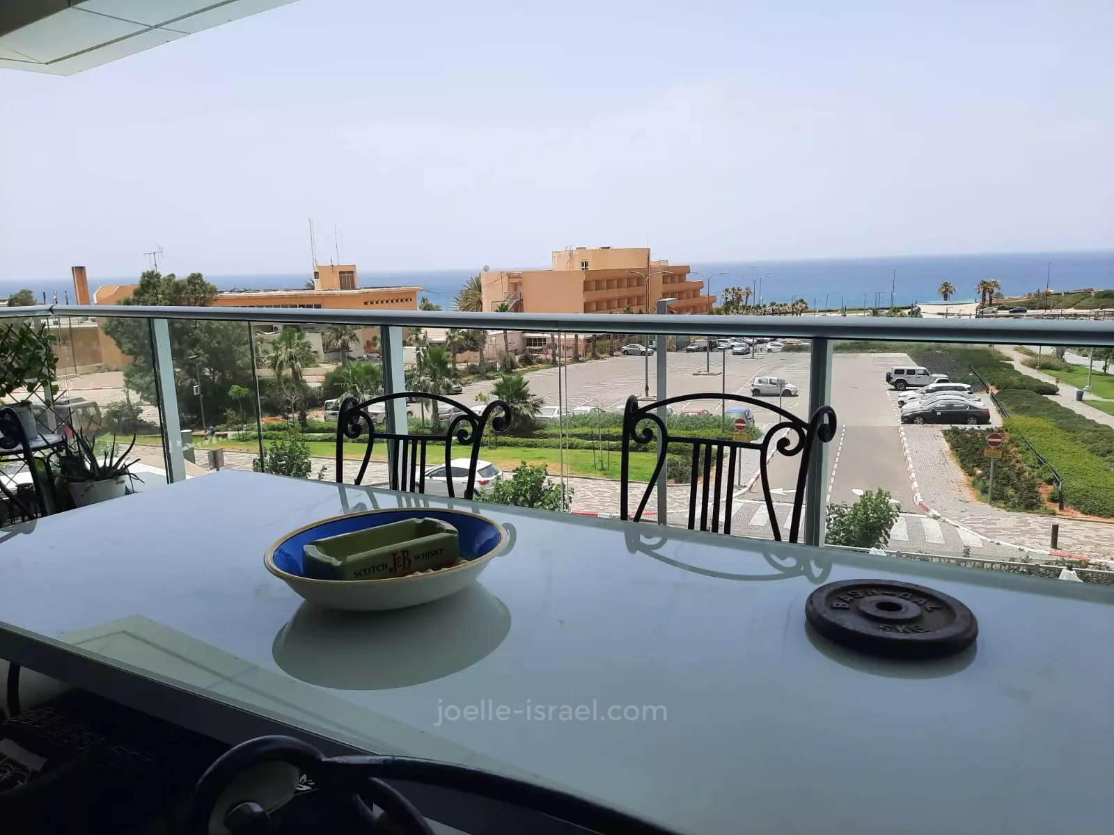 Apartment 4 rooms Netanya Nat 600 316-IBL-1667