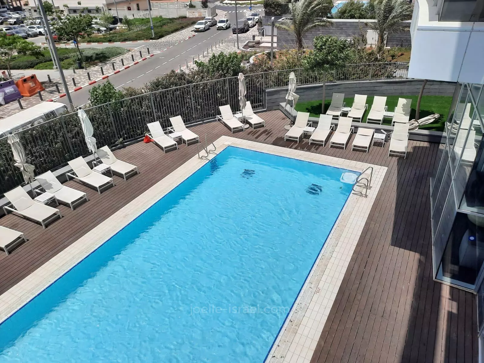 Apartment 4 rooms Netanya Nat 600 316-IBL-1667