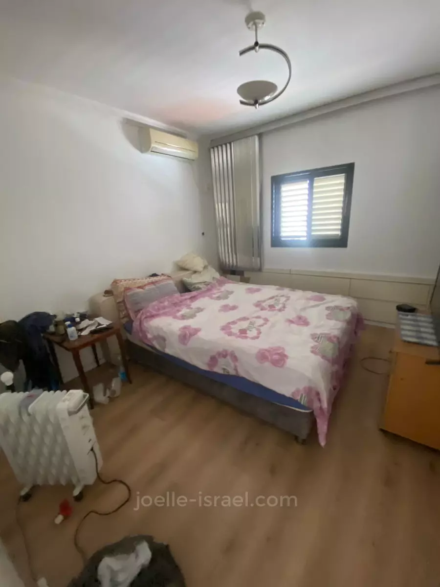 Apartment 5 rooms Netanya City center 316-IBL-1680