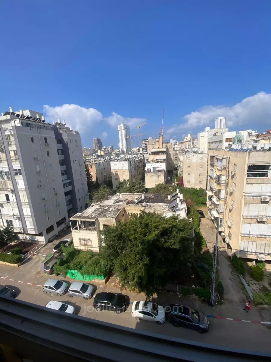 Apartment 5 rooms Netanya City center 316-IBL-1680