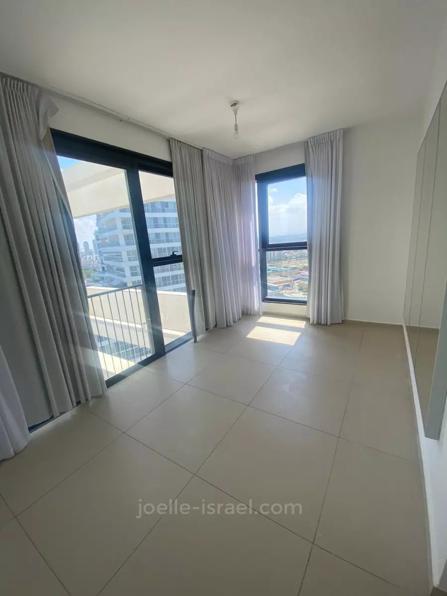 Penthouse 5 Rooms Netanya Ir Yamim 316-IBL-1687