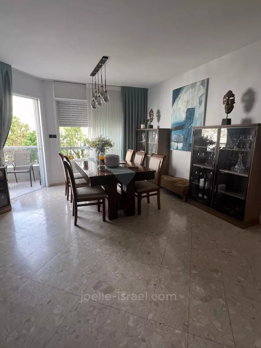 Apartment 5 Rooms Netanya City center 316-IBL-1690