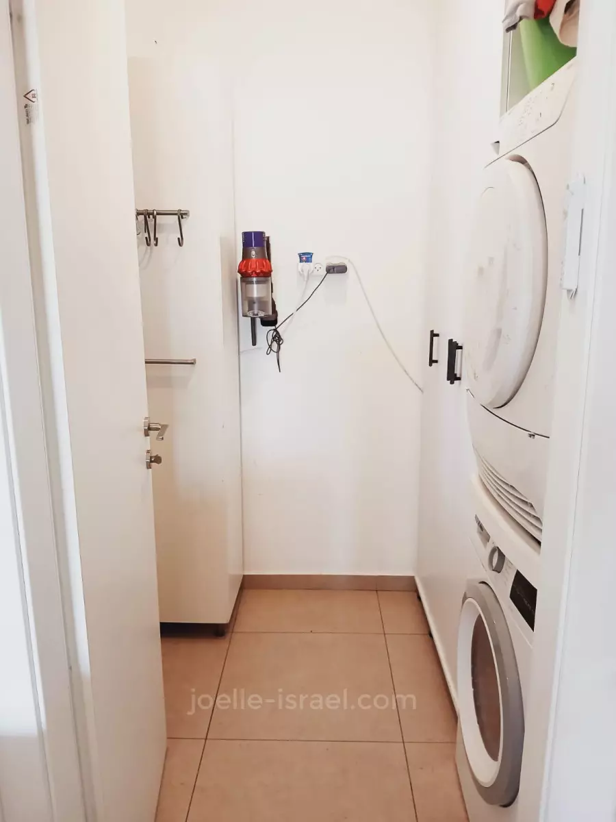 Apartment 5 Rooms Netanya Kiriat Hasharon 316-IBL-1691