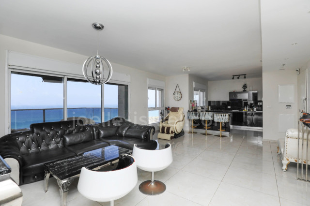 For sale Apartment Netanya