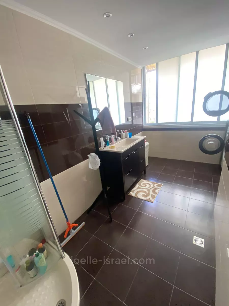 Apartment 3 Rooms Netanya City center 316-IBL-1695