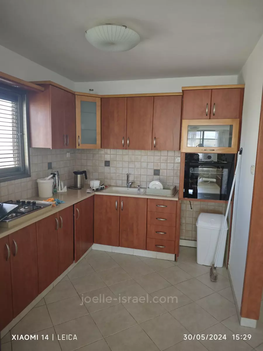 Apartment 4 Rooms Netanya City center 316-IBL-1703