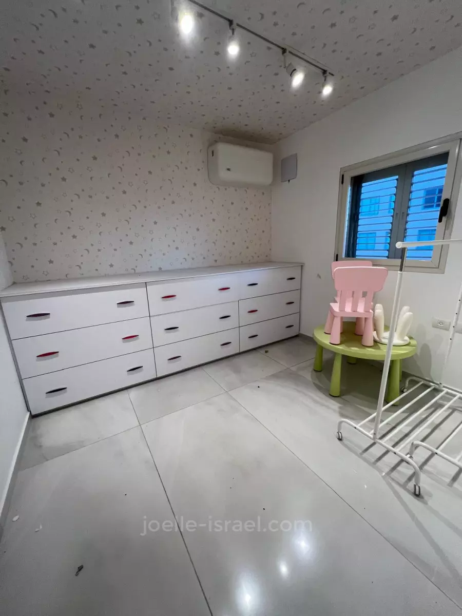 Duplex-Penthouse 6 Rooms Netanya City center 316-IBL-1717